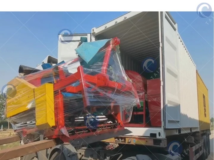 مونگ پھلی کی کٹائی کی مشین برائے فروخت فرانس کو برآمد کی گئی