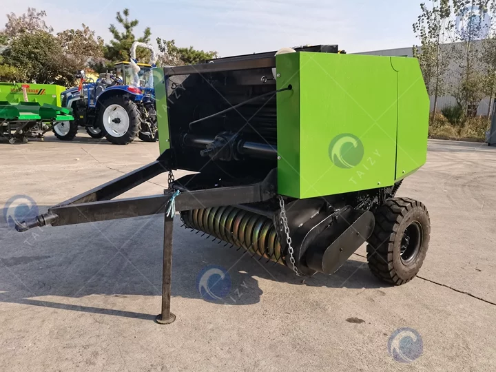 নেদারল্যান্ডসে সরবরাহকৃত খড় কাটা ও মোড়ানোর মেশিন